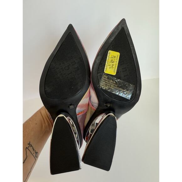 Gianni Bini Pamalaa Size 6 Printed Mesh Architectural Wedge Pumps Unique Pink - Picture 8 of 9